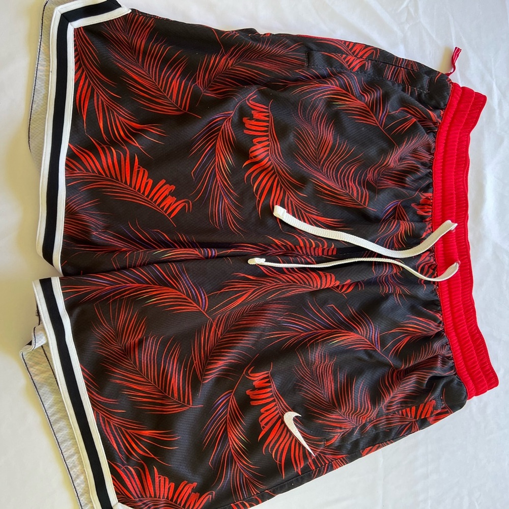 Men shorts good condition size XXL